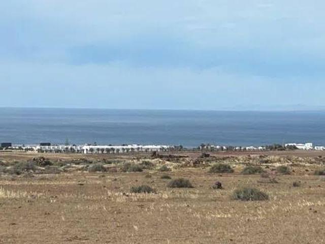 Terreno en venta en Puerto Calero, Yaiza