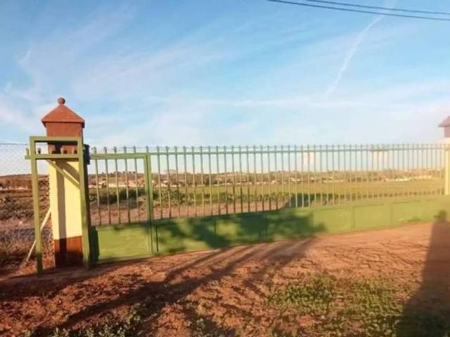 Terreno en venta en Yuncler, Castilla-La Mancha