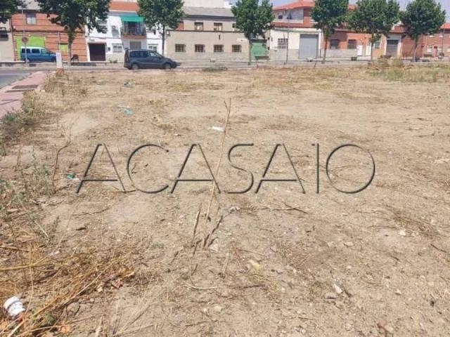 Terreno en venta en Yuncos, Toledo