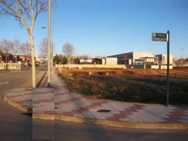 Terreno en venta en Yunquera De Henares, Castilla-La Mancha