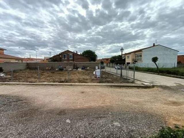 Terreno en venta en Yunquera De Henares, Castilla-La Mancha
