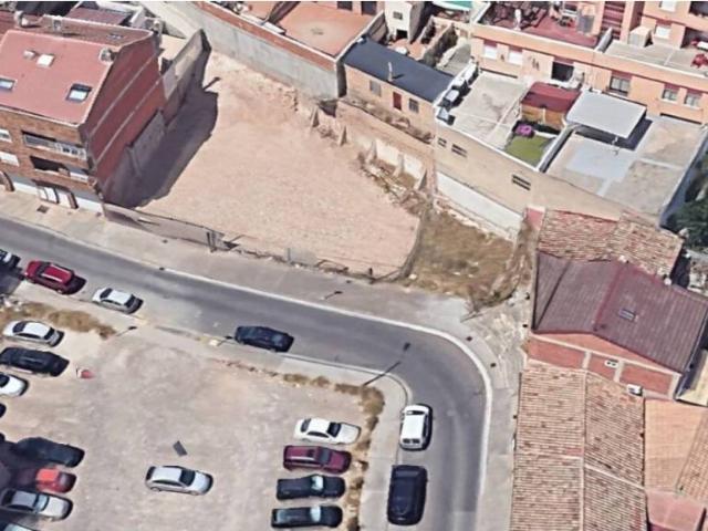 Terreno en venta en Oliver-Valdefierro, Zaragoza