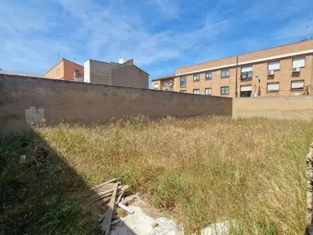 Terreno en venta en Oliver-Valdefierro, Zaragoza
