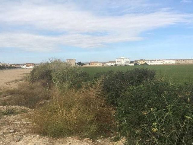 Terreno en venta en La Paz, Zaragoza