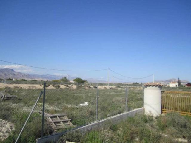Terreno en venta en Zarza La Mayor, Extremadura