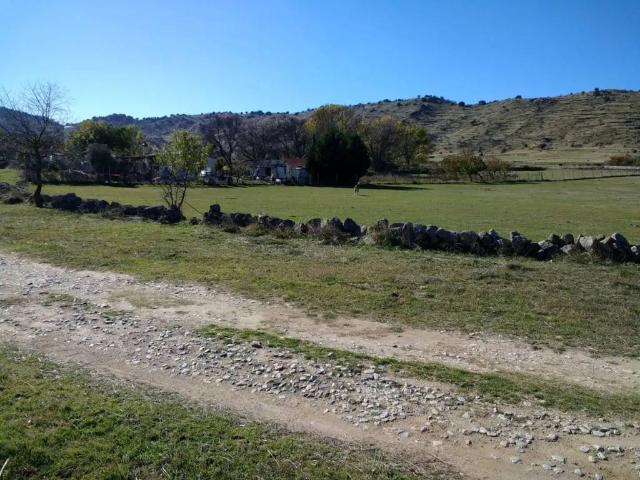 Terreno en venta en Zarzalejo, Madrid