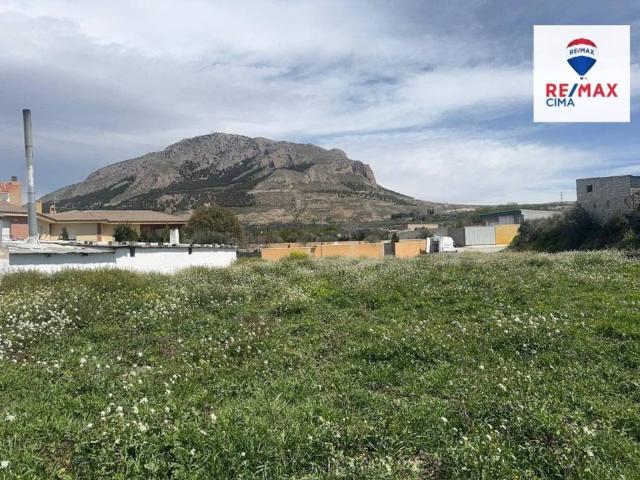 Terreno en venta en Comarca de Baza, Andalucía