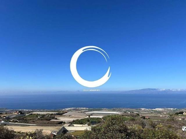 Terreno en venta en Guía de Isora, Canarias