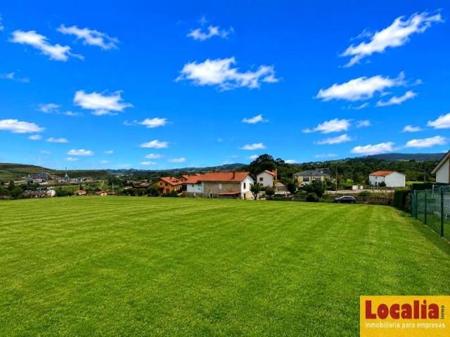 Terreno en venta en Hinojedo, Suances