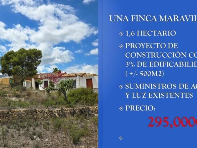 Terreno en venta en la Marina Baixa, Valencia