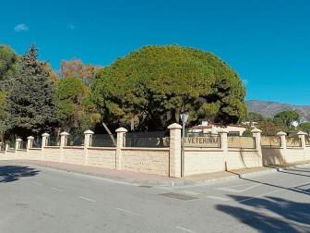 Terreno en venta en La Carolina, Costa del Sol Occidental