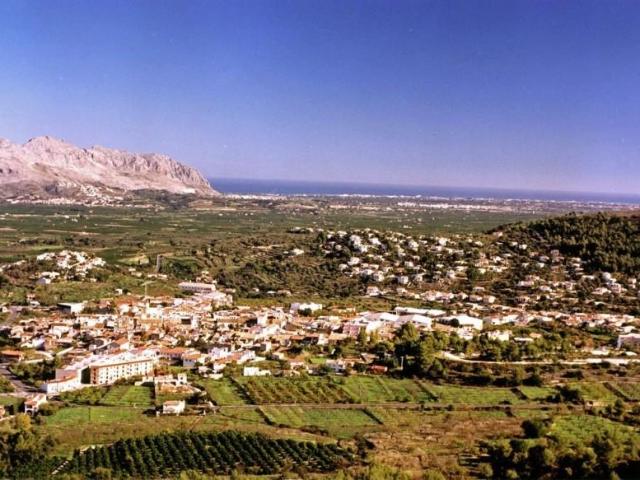 Terreno en venta en Orbeta, la Marina Alta