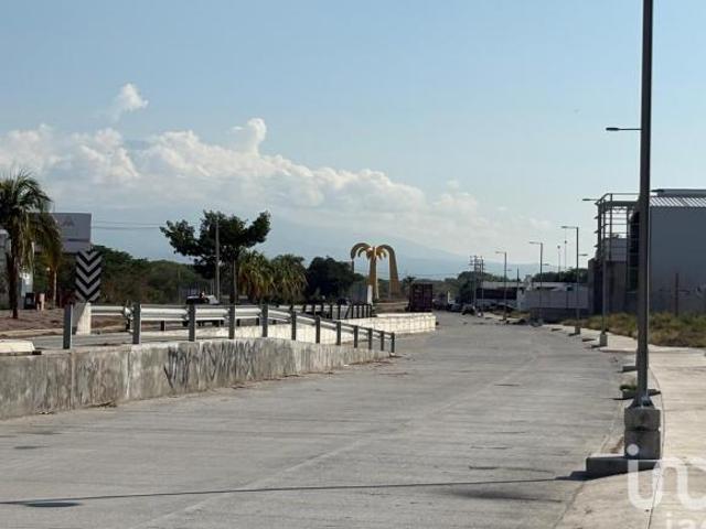 Terreno en venta en Colima