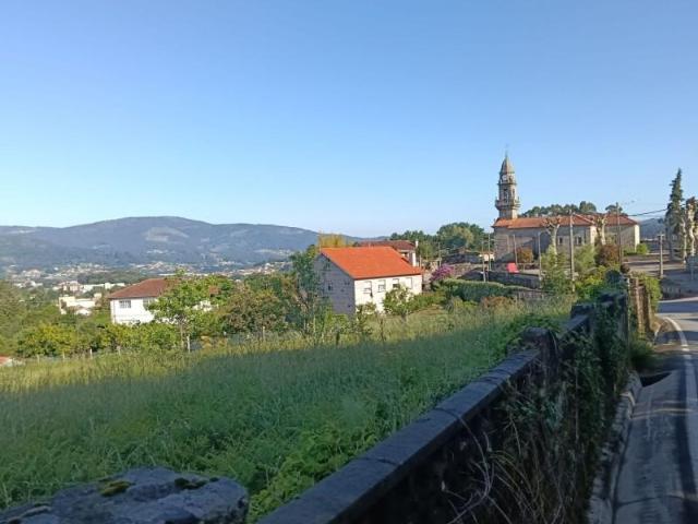 Terreno en venta en Mourente, Pontevedra