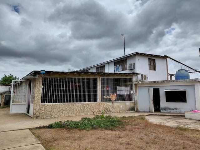 Terreno en venta en San José De Guanipa, Amazonas