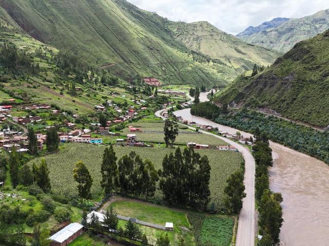 Terreno venta en Huambutio, Lucre
