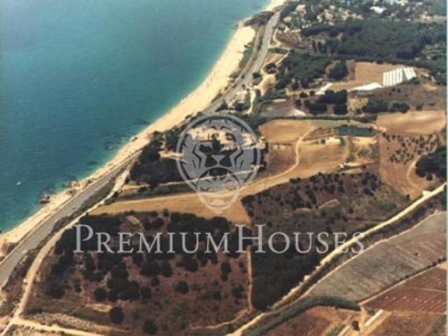 Terreno en venta en les Roques Blanques, Maresme