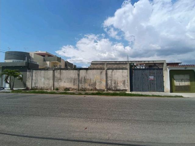 Terreno en venta en Girardot, Aragua