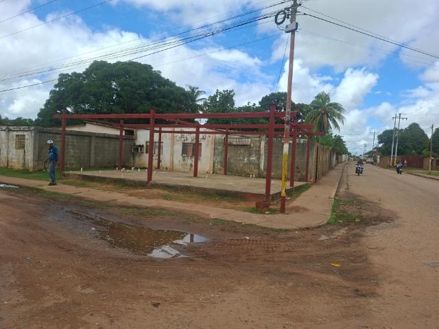 Terreno en venta en San José De Guanipa, Amazonas