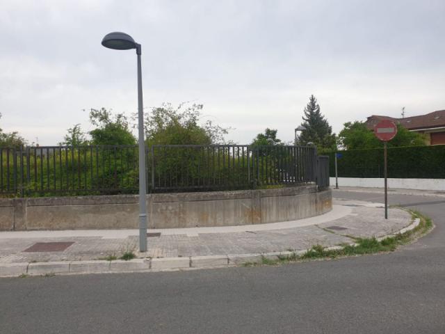 Terreno en venta en Mendizorrotza, Gasteizko kuadrilla