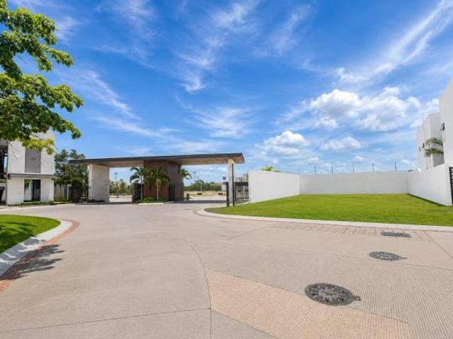 Terreno en venta en Centro, Tabasco