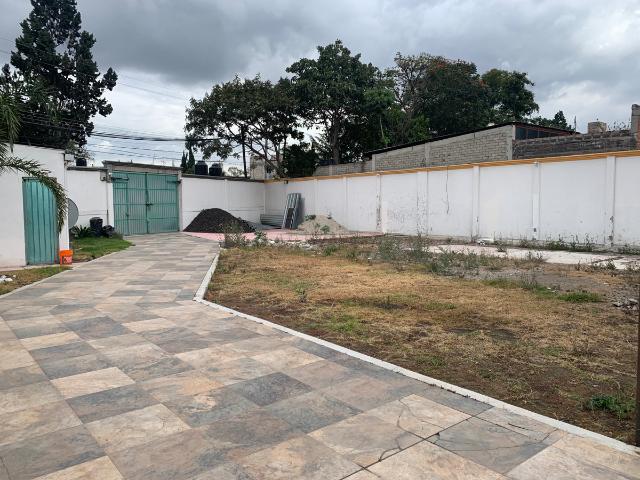 Terreno en venta en Santiago Zapotitlán, Ciudad de México