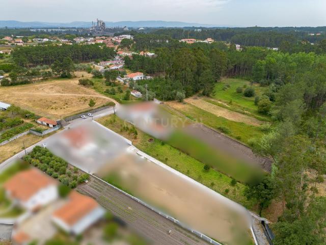 Terreno venda em Leiria