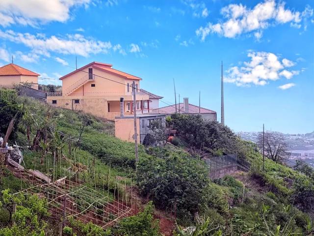 Terreno venda em Estreito de Câmara de Lobos, Câmara De Lobos