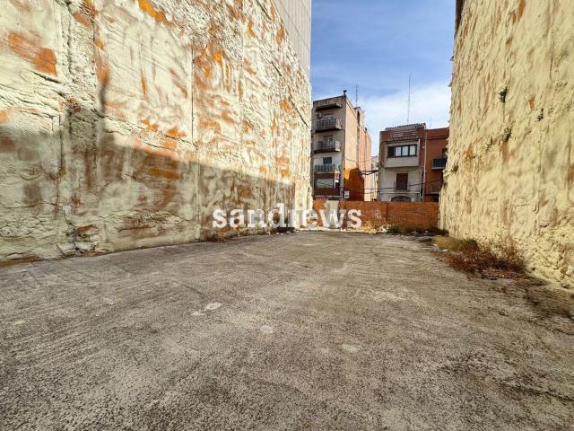 Terreno en venta en Alt Empordà, Catalunya