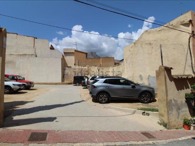 Terreno en venta en la Marina Baixa, Valencia