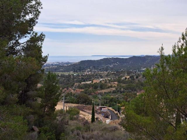 Terreno en venta en la Marina Baixa, Valencia