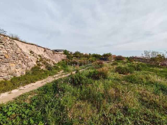 Terreno en venta en la Marina Baixa, Valencia