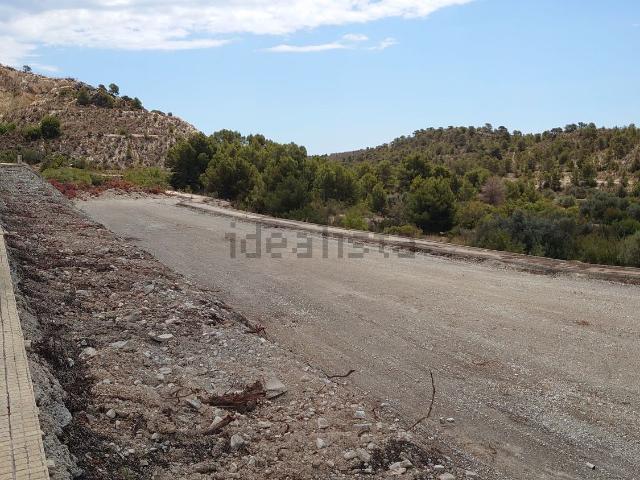 Terreno en venta en la Marina Baixa, Valencia