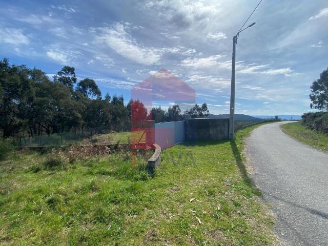 Terreno venda em Ribeira do Neiva, Vila Verde