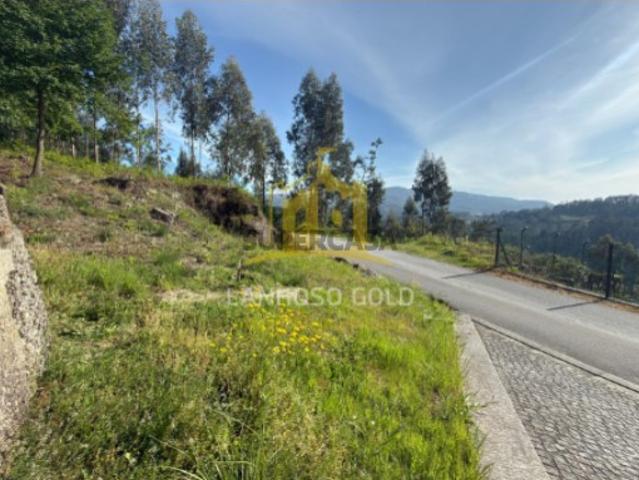 Terreno venda em Covelo de Cima, Parada Do Bouro