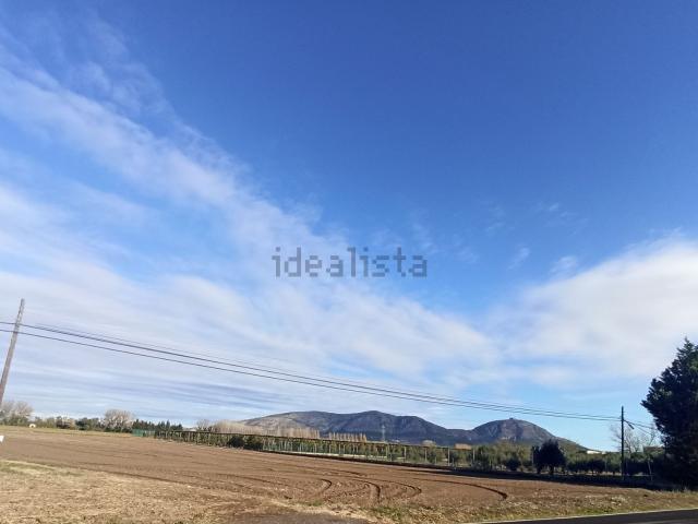 Terreno en venta en Gualta, Girona