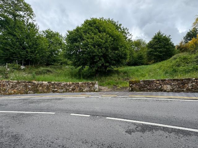Terreno en venta en Fornelos de Montes, Vigo