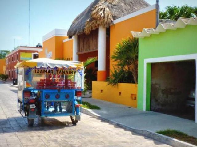 TERRENO FRENTE AL MAR A LA VENTA EN CELESTUN