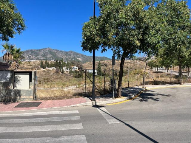 Terreno en venta en Los Pacos, Costa del Sol Occidental