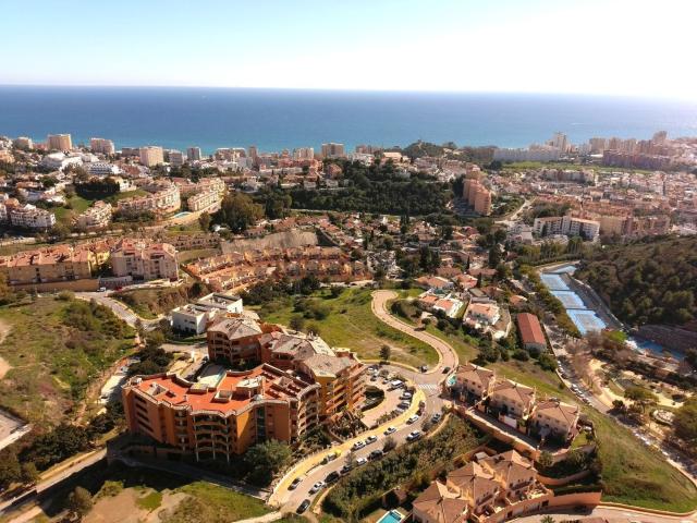 Terreno en venta en Los Pacos, Fuengirola