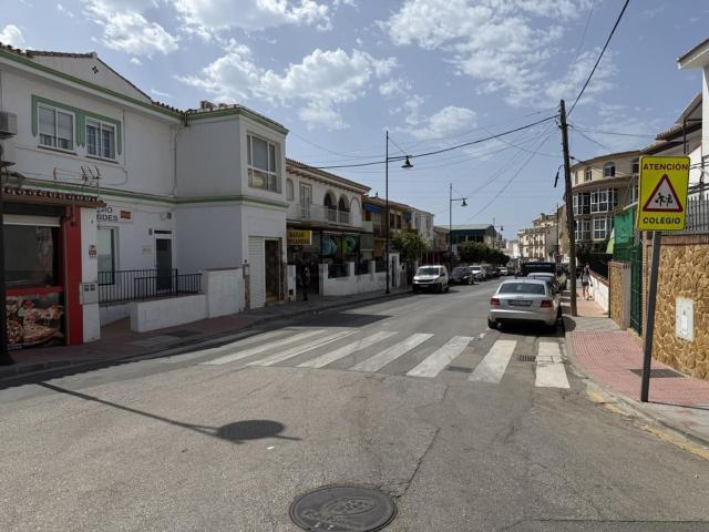 Terreno en venta en Los Pacos, Fuengirola
