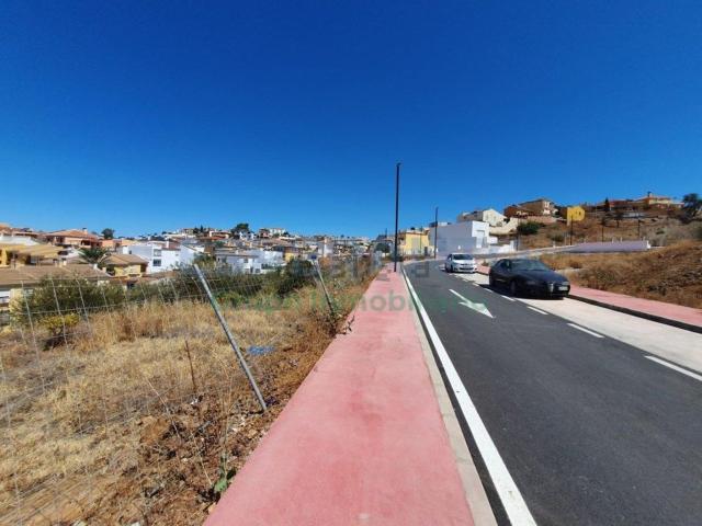Terreno en venta en Puerto de la Torre, Málaga-Costa del Sol
