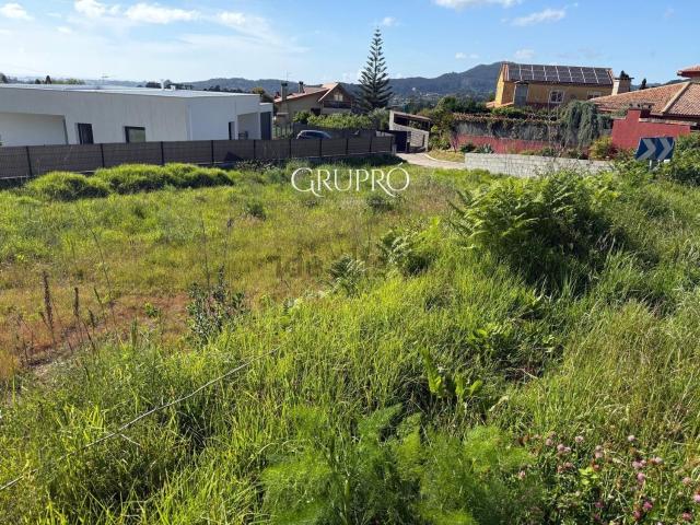 Terreno en venta en Peitieiros, Vigo
