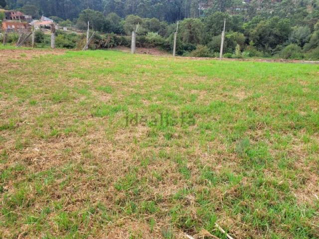 Terreno en venta en Mañufe, Vigo