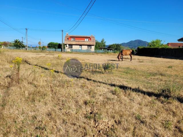 Terreno en venta en Peitieiros, Vigo