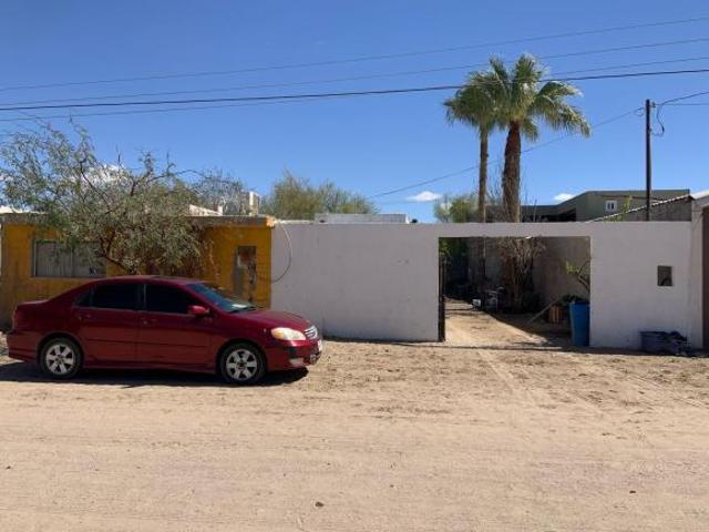 Terreno grande en venta 455.22 m2 a 7 minutos de la playa!