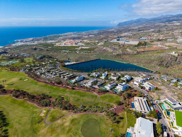 Terreno en venta en Guía de Isora, Canarias