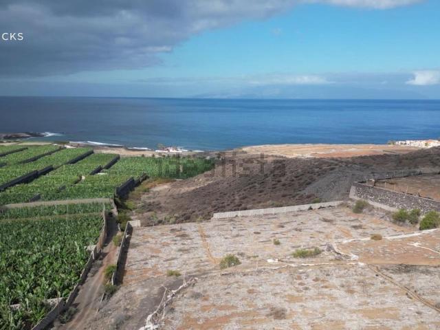 Terreno en venta en Guía de Isora, Canarias