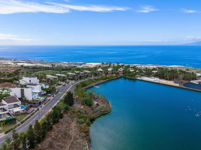 Terreno en venta en Guía de Isora, Canarias