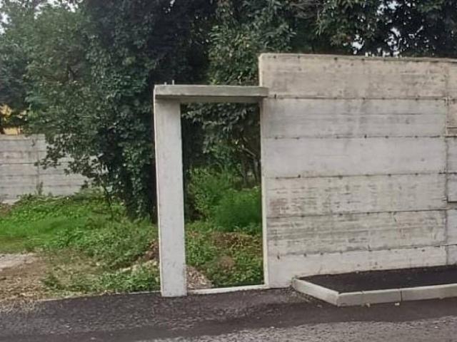 Terreno in affitto a Acerra, Campania